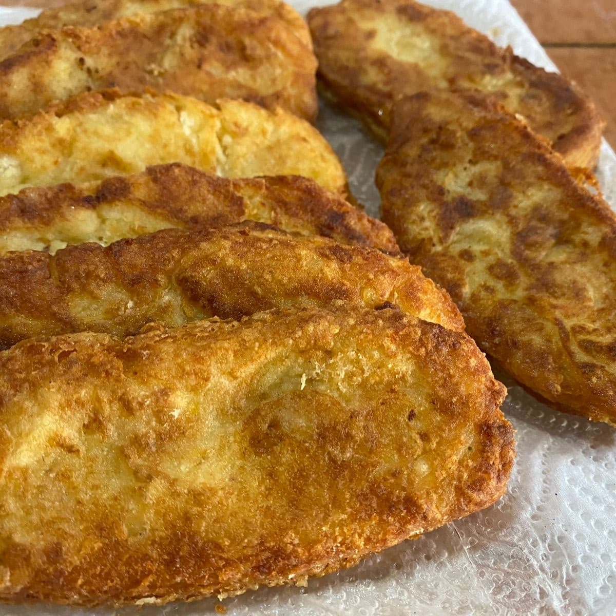 Taco de tortita de papá con mayonesa