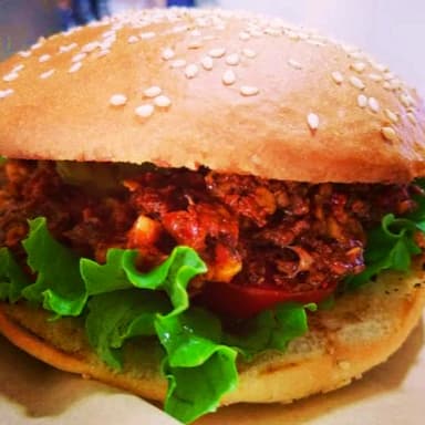 Donny's Burger con Papas a la Francesa