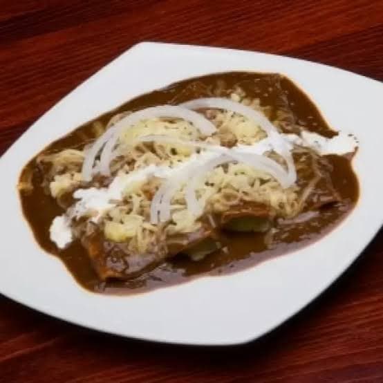 Enchiladas de Mole 3 Piezas