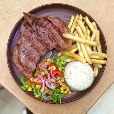 Parrilla más Bebida