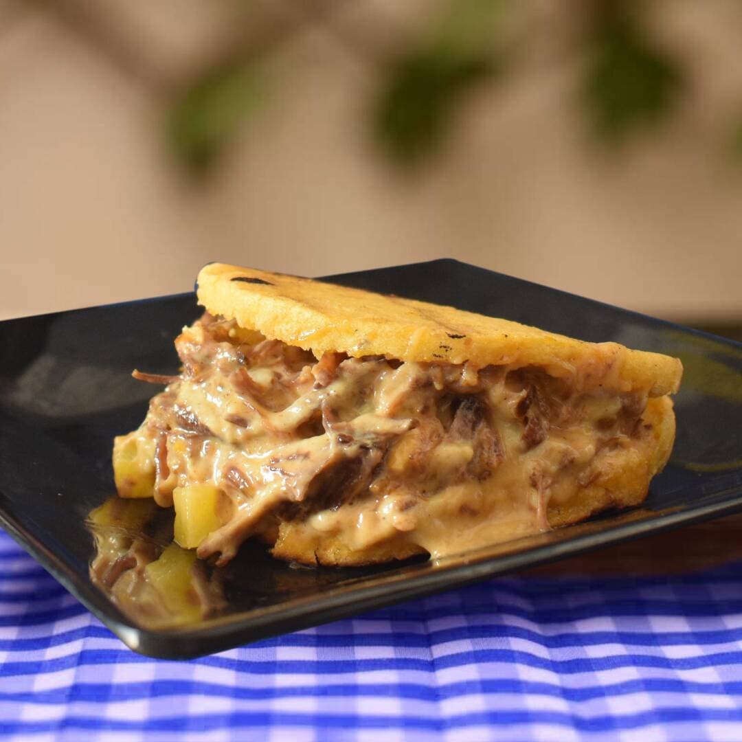 Arepa Hawaiana