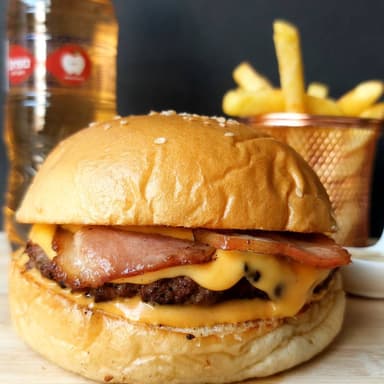 Combo Burger Cheese & Bacon