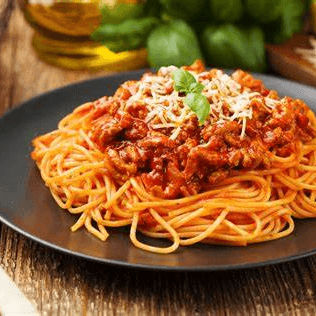 Spaghetti A La Bolognesa (2 Guarniciones)