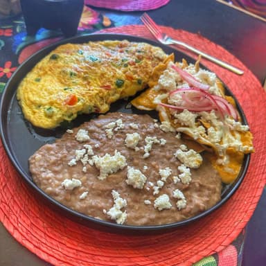 Huevos Omelet