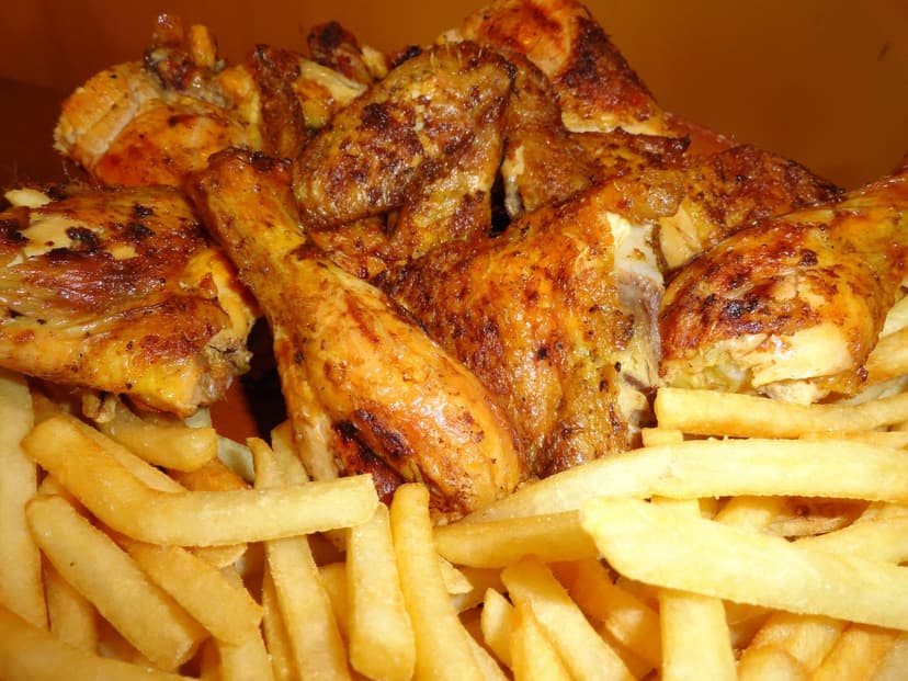 Pollos de la Cementera (Blvd. Geranios)