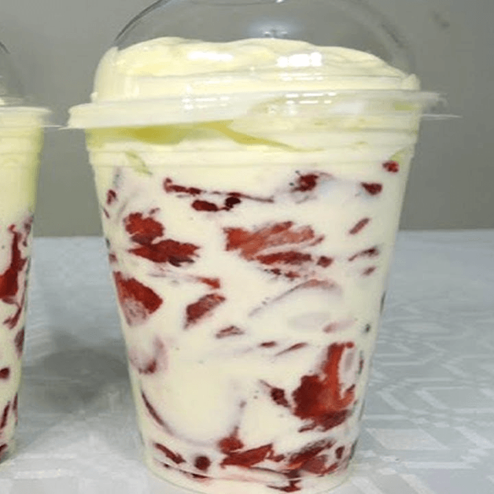 2 Fresas con Crema 9 Oz