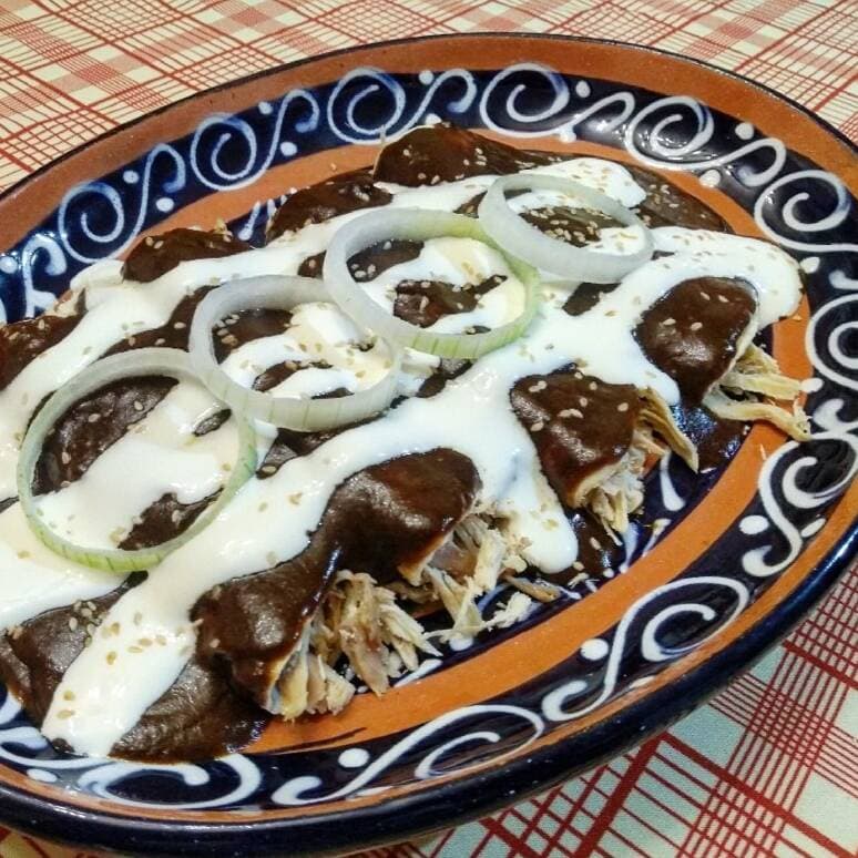 Enchiladas de Mole
