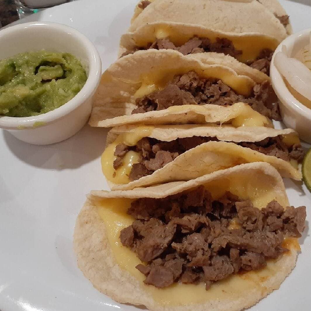 Tacos de Arrachera