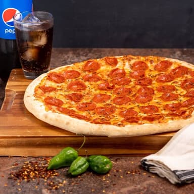 Combo Mediana (Pizza Mediana+Gaseosa 400 Ml)