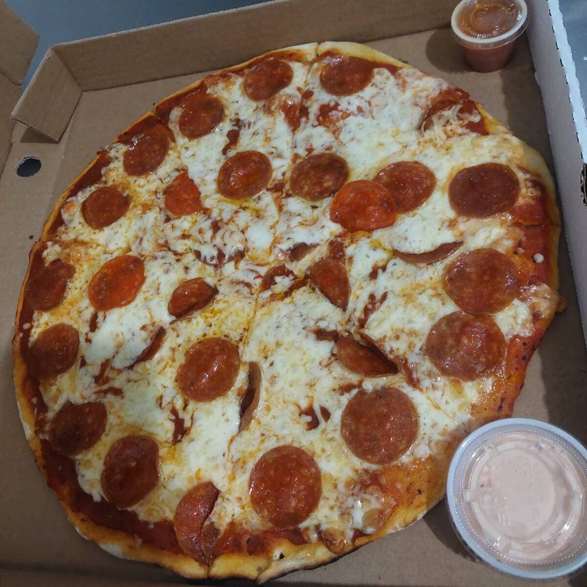 Pizza Pepperoni Mediana