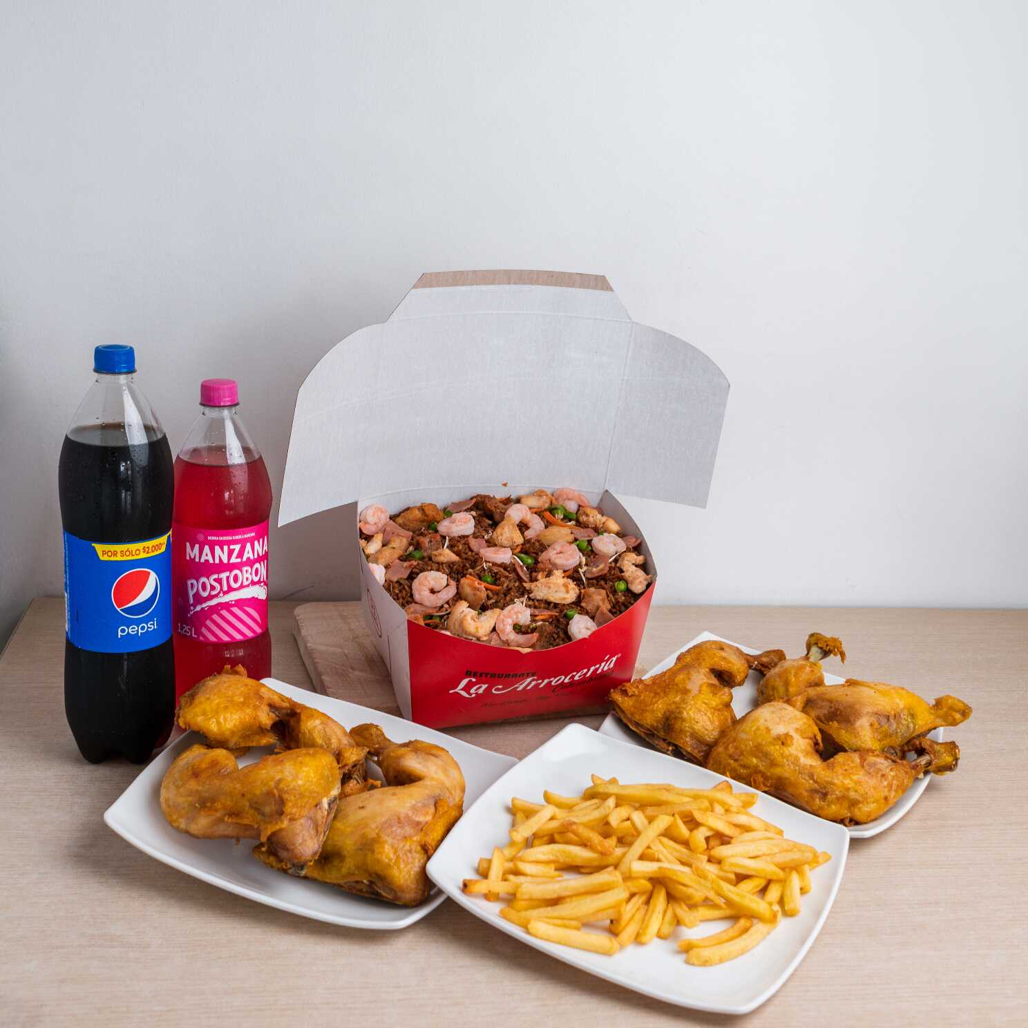 Super Combo Familiar + Pollo y Medio (Perniles)