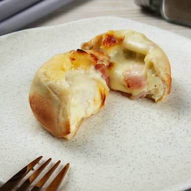 Arepanona TociQueso