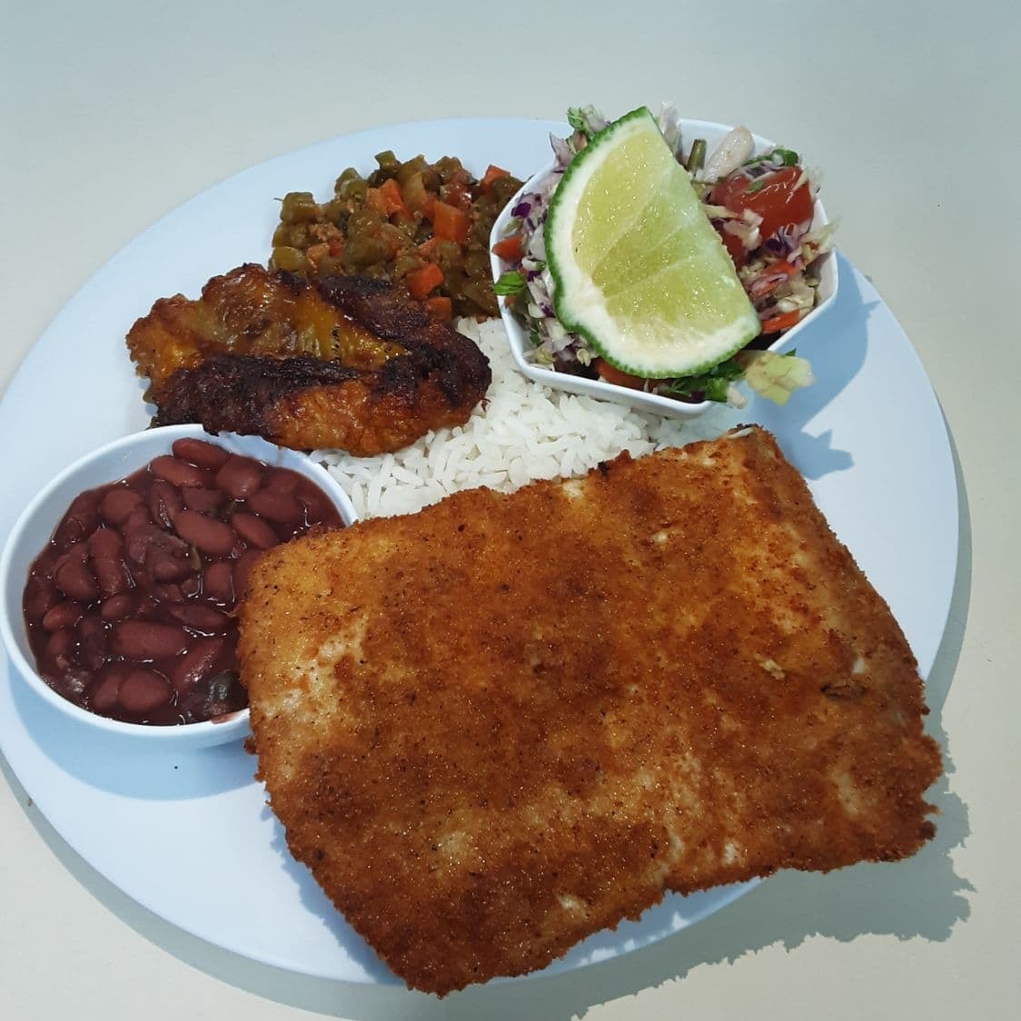 Casado con Filete de Pescado.