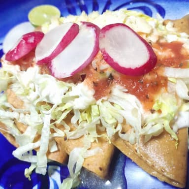 Tacos Dorados de Papa con Queso