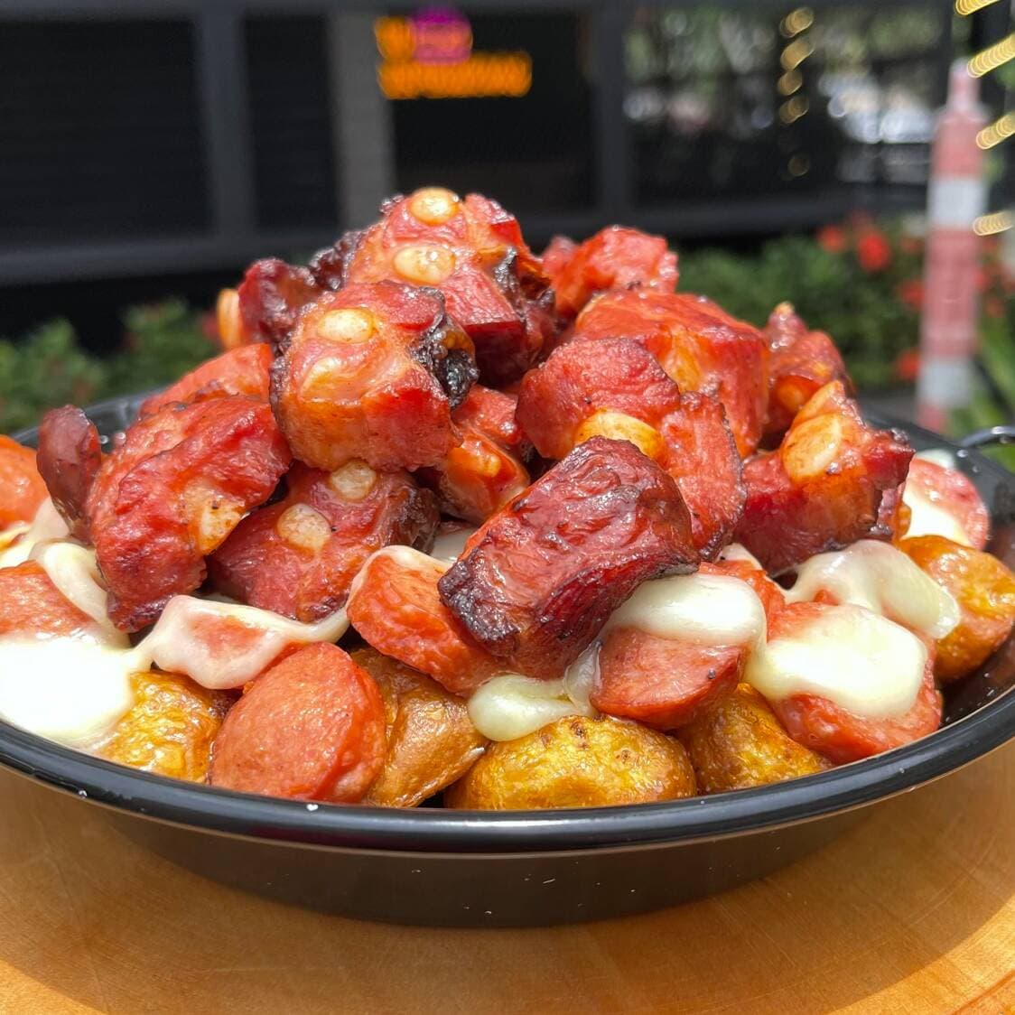 Salchipapa Ribs