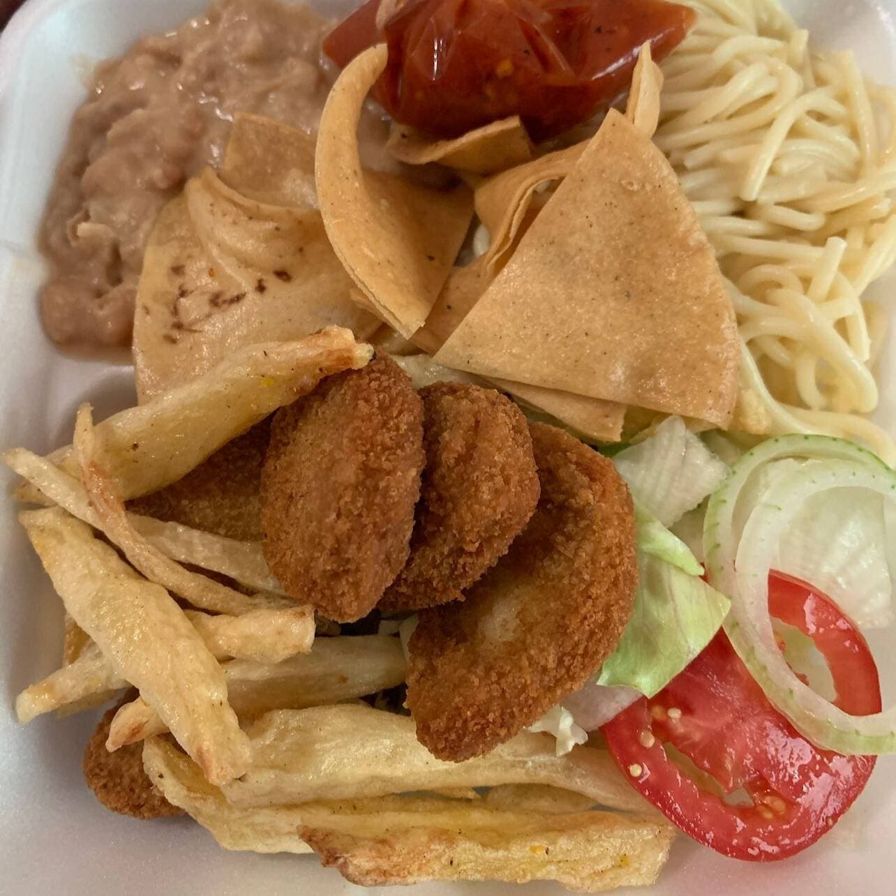 Nuguets de Pollo con Papas