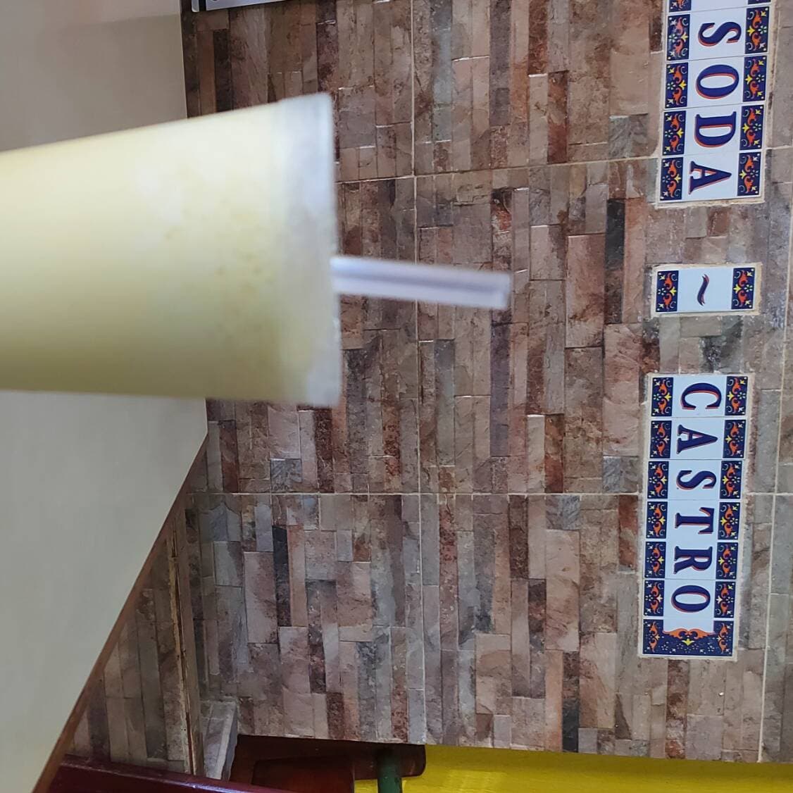 Batido de Piña + Batido de Cas