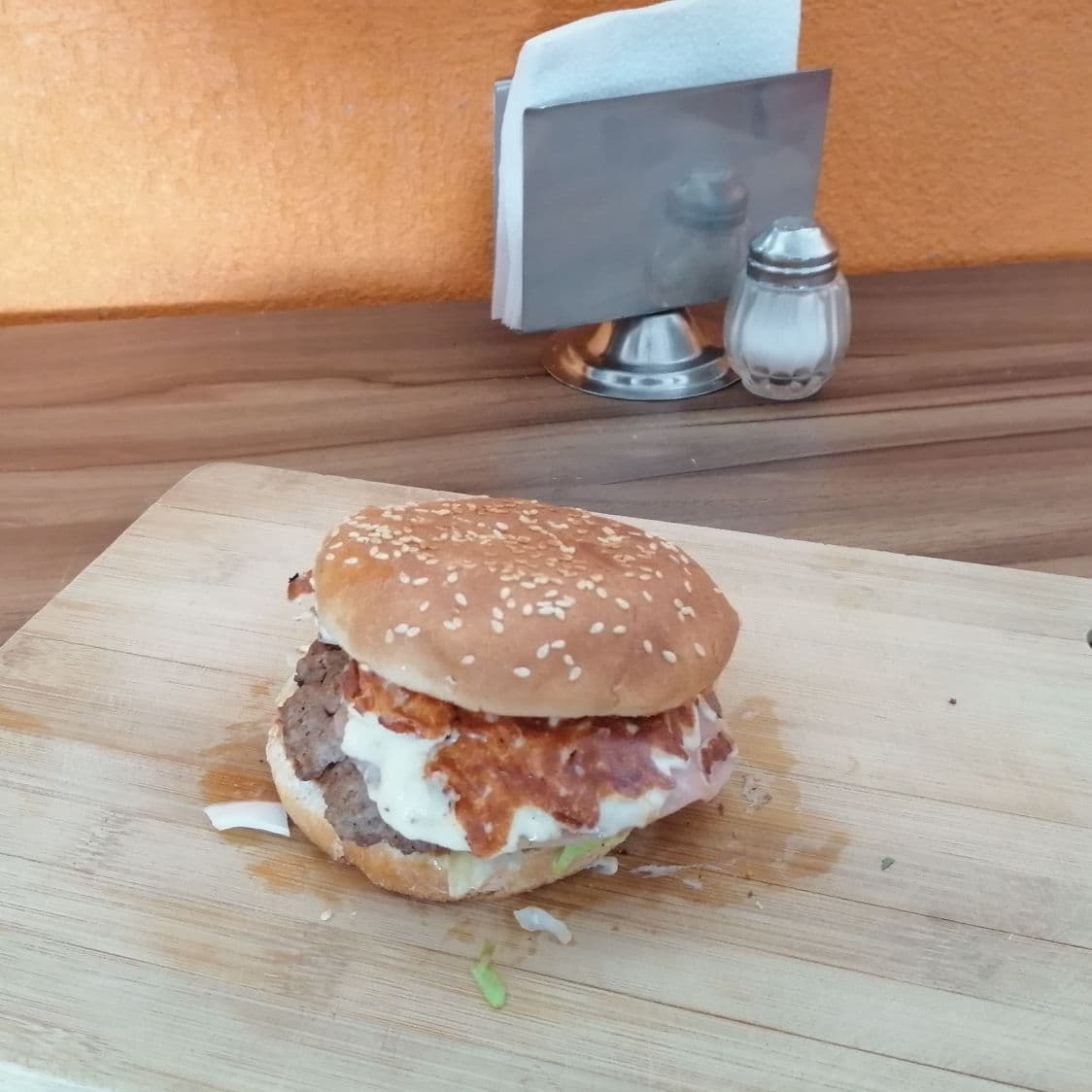Hamburguesa con Jamón y Queso
