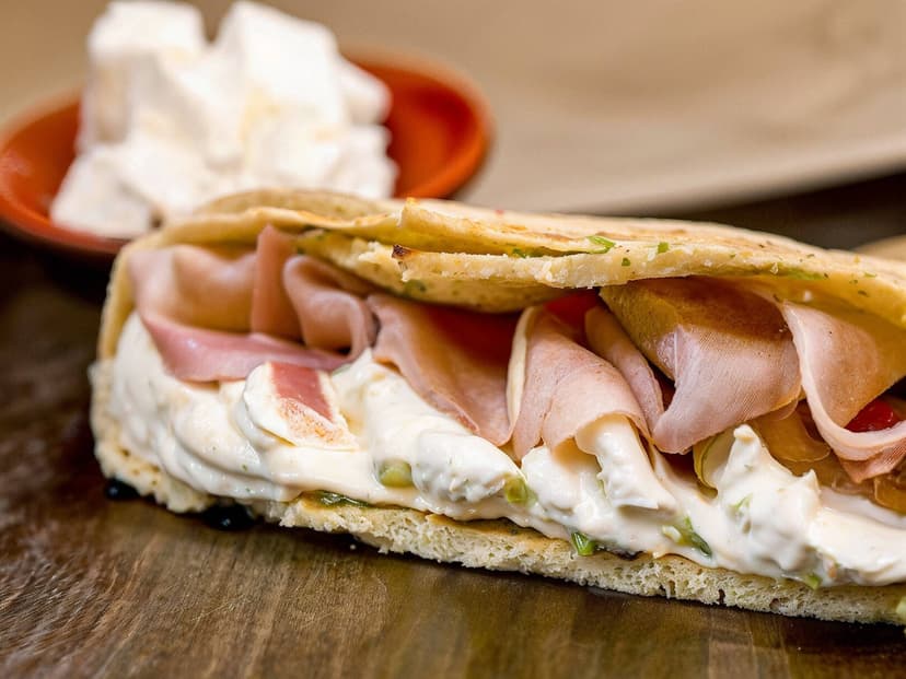 CREPAS & FRAPPES REGIS