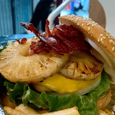 Hamburguesa Hawaiana