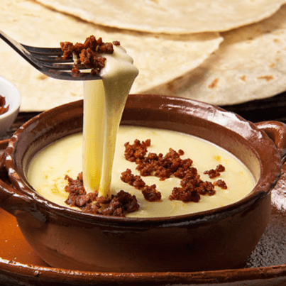 Queso Fundido Con Chorizo