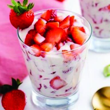 Fresas con Crema (16 oz)
