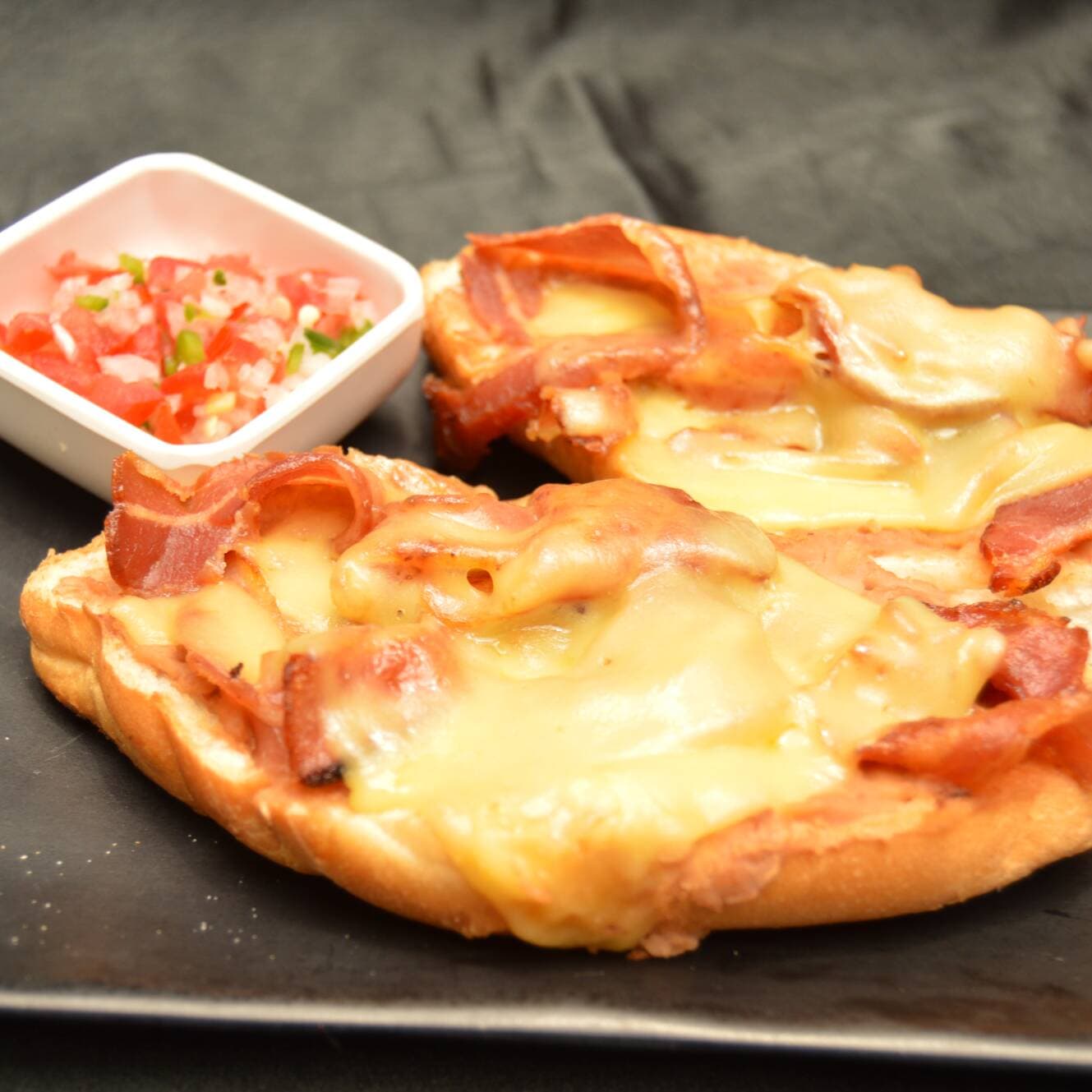MOLLETES DE TOCINO