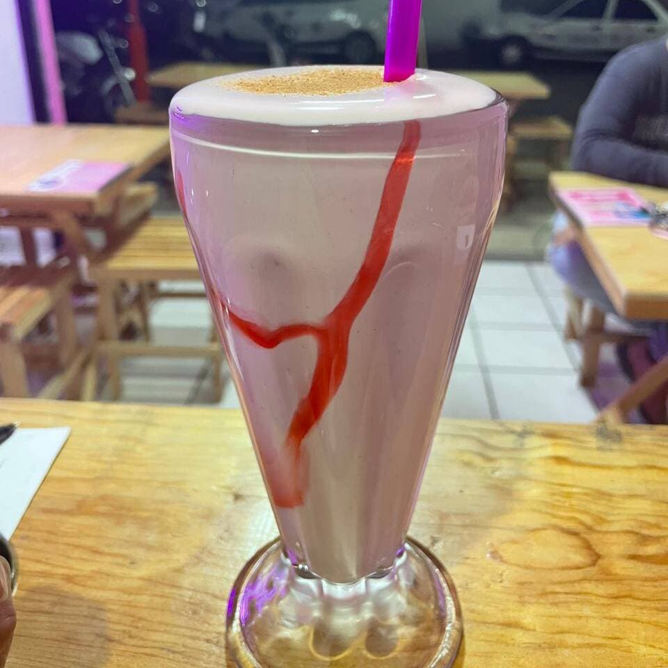 Malteada de Fresa 16 oz
