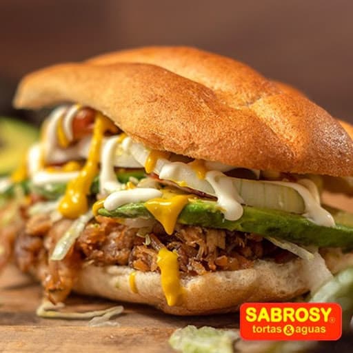 Torta de Carnitas