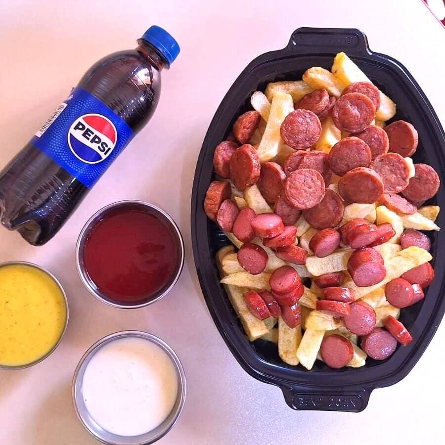 SALCHIPAPAS CLASICA+PEPSI