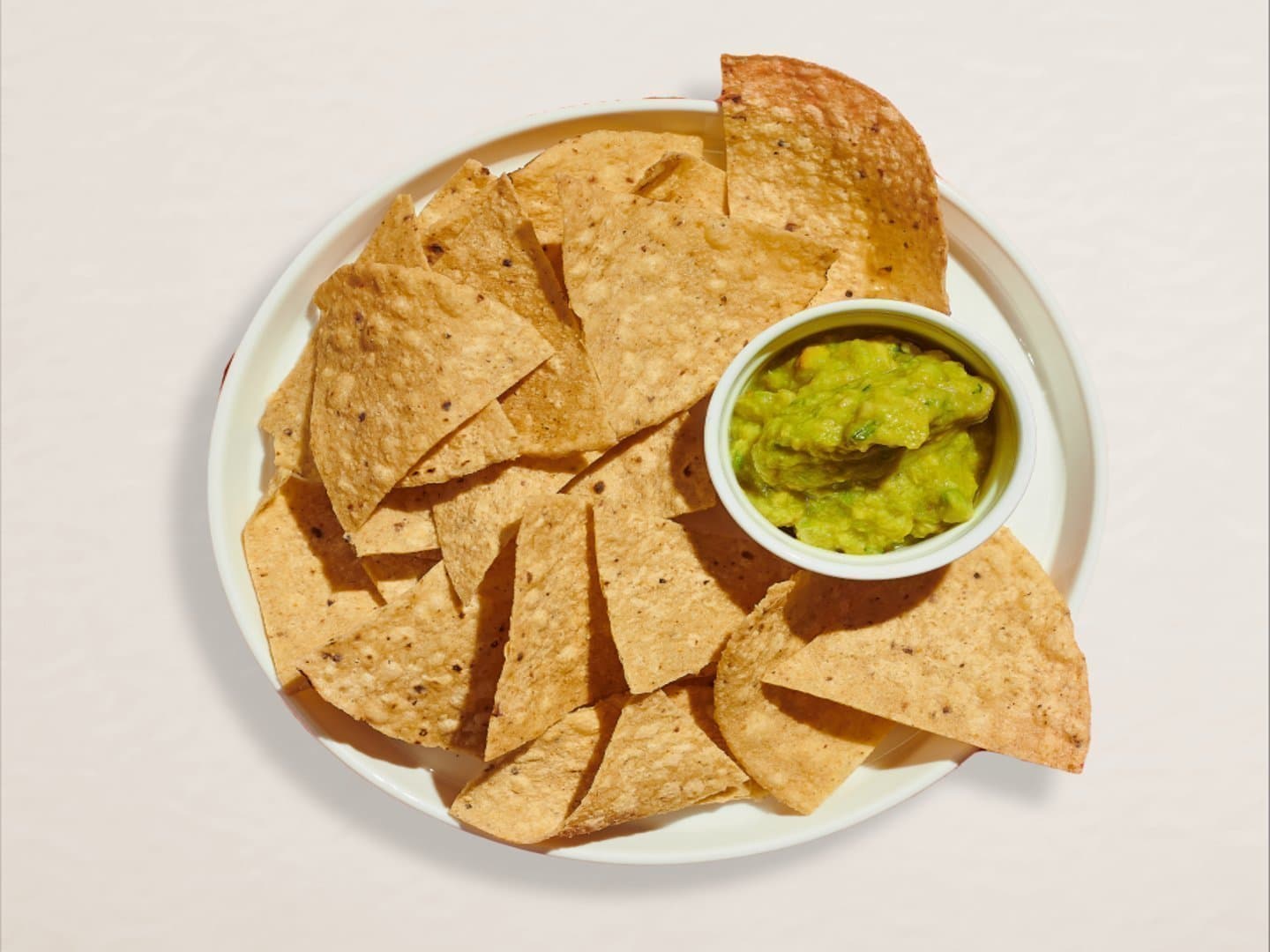 Totopos con pure de palta