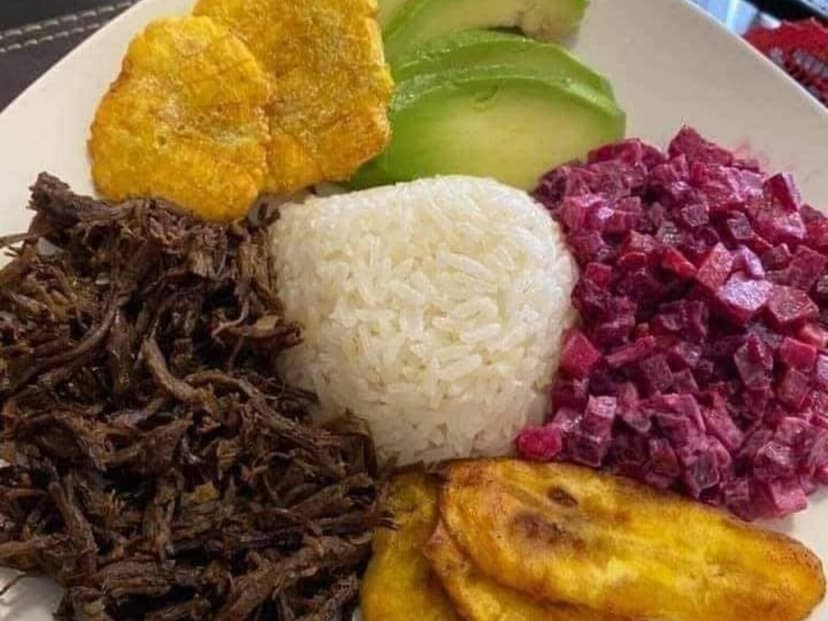 Almuerzos Caseros Choriloco