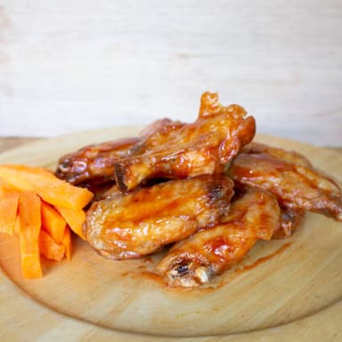 6 Alitas a la BBQ, BBQ Picante o Buffalo