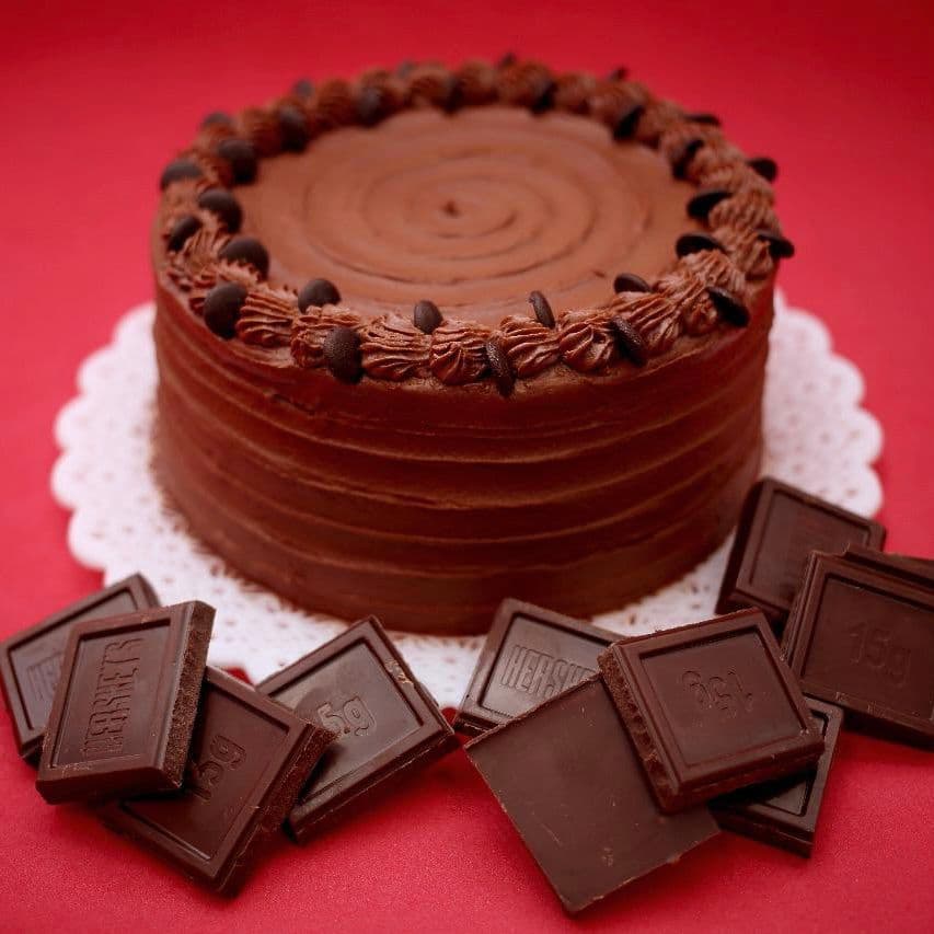 Pastel de chocolate (06 personas)