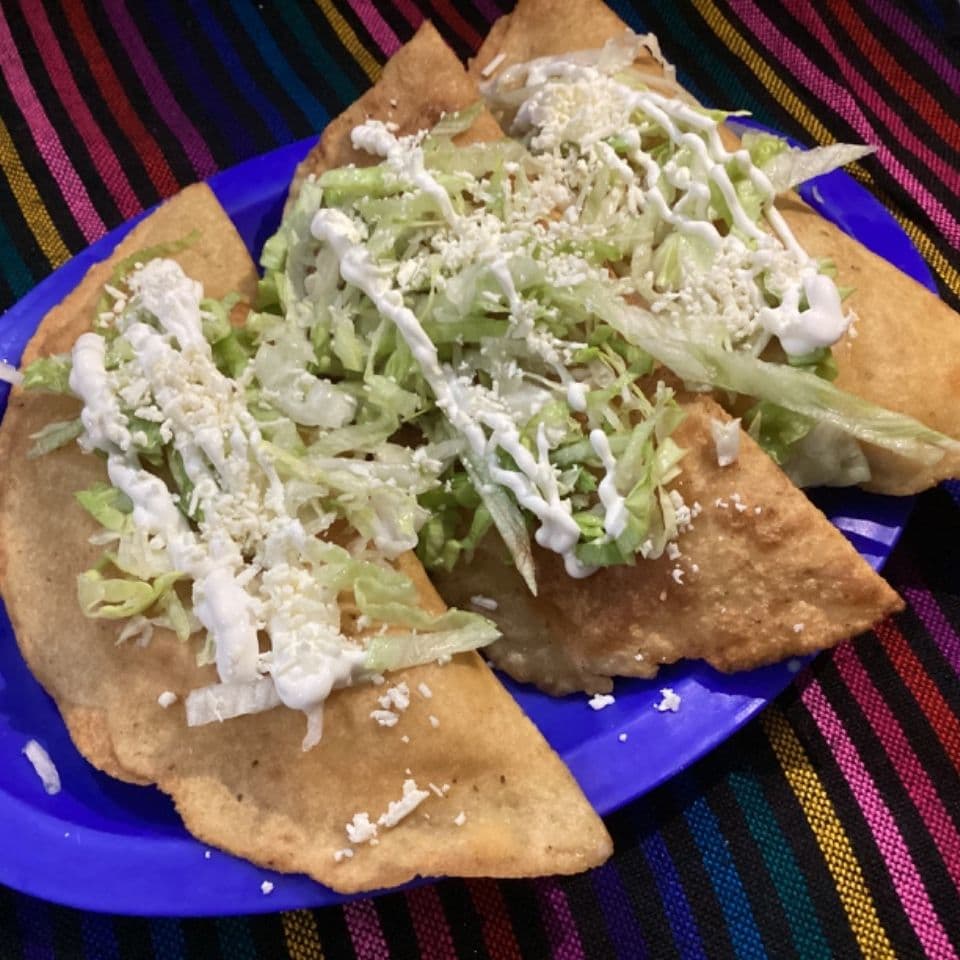 Empanada de chicharrón prensado c/u