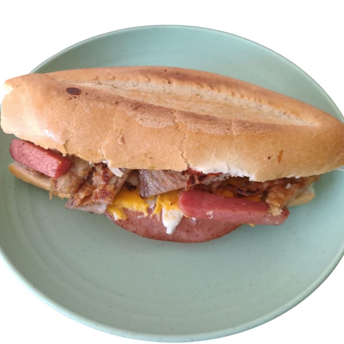 TORTA TREVI: PIERNA,SALCHICHA, QUESILLO