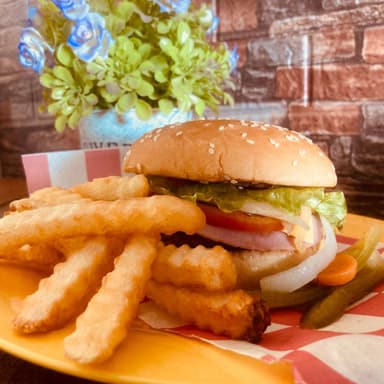 Hamburguesa con Papas