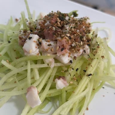 ENSALADA CON PULPO