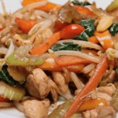 Chop Suey Personal en Promo 2x1+1 gaseosa 500ml