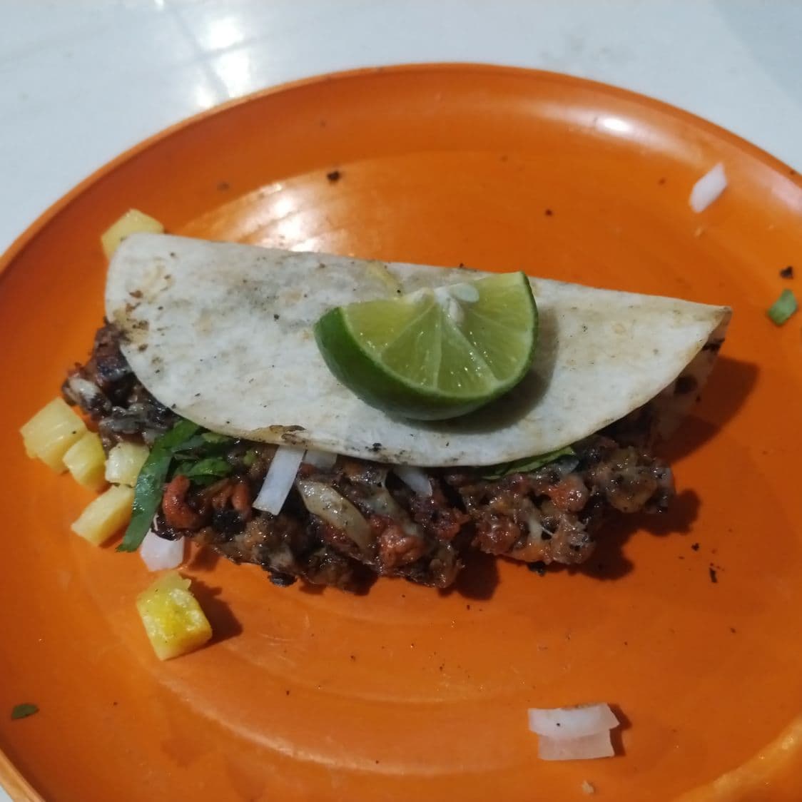 Quesadilla de longaniza