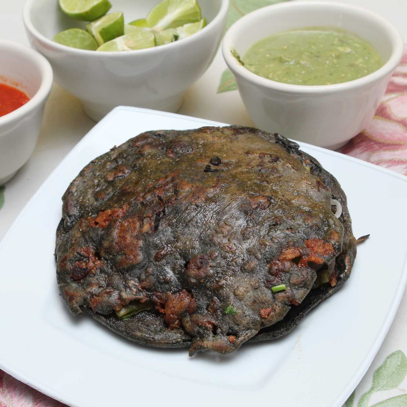 Gordita con Carne