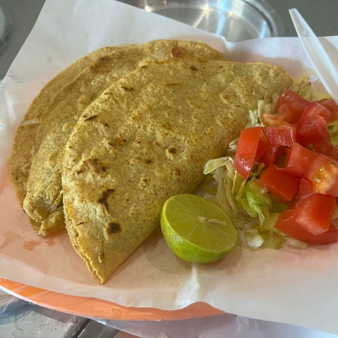 Quesadilla mediana asado verde