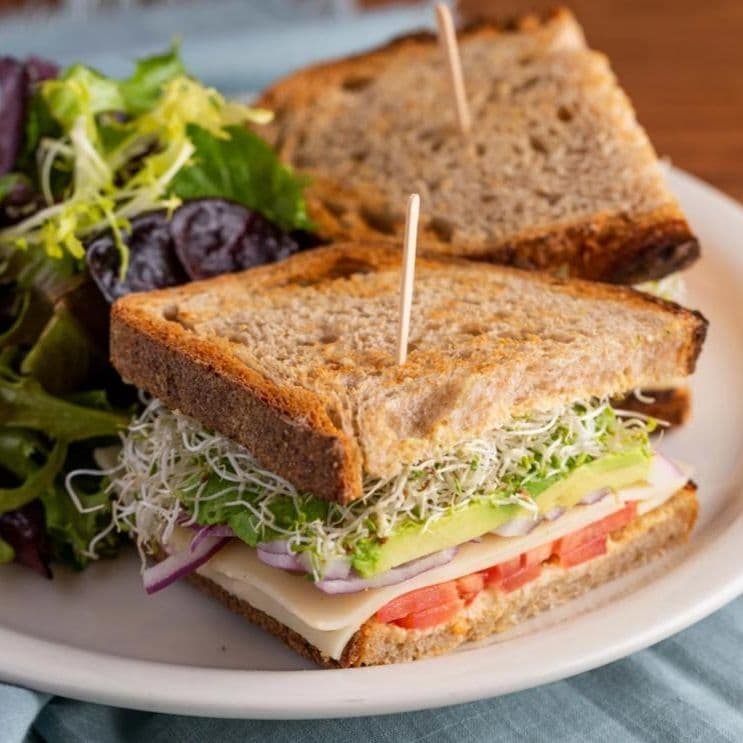 Sándwich Clásico