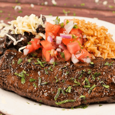 Delicioso Bistec a la Plancha con Pico de Gallo