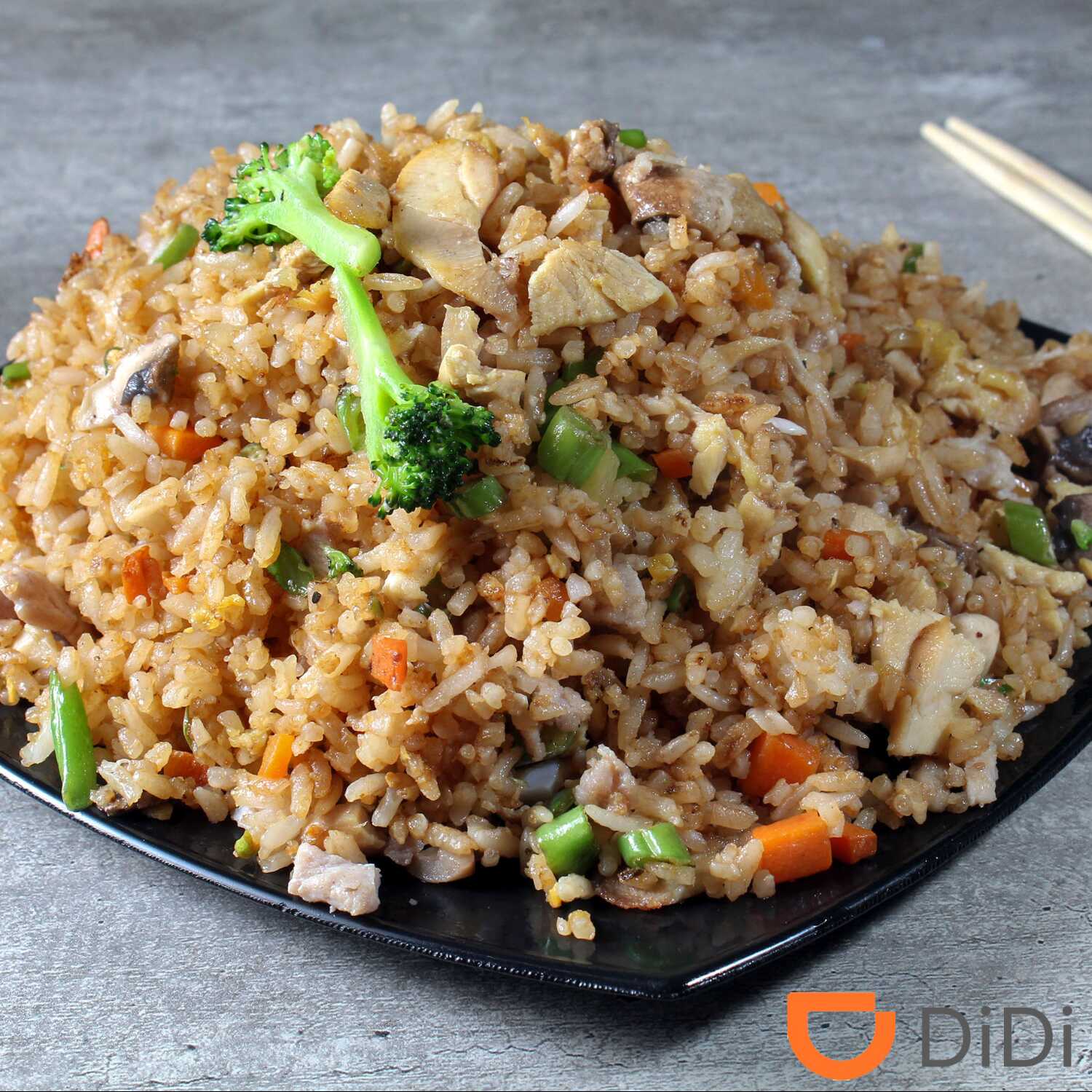 Chow-Fan Vegetariano