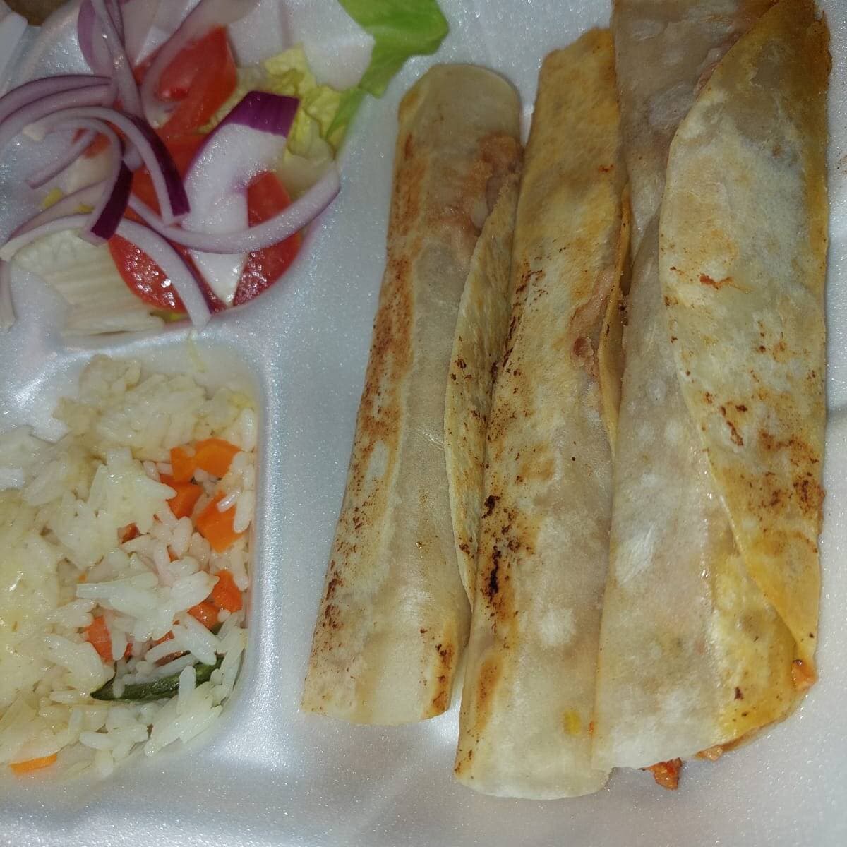 Burritas de Carne Adobada