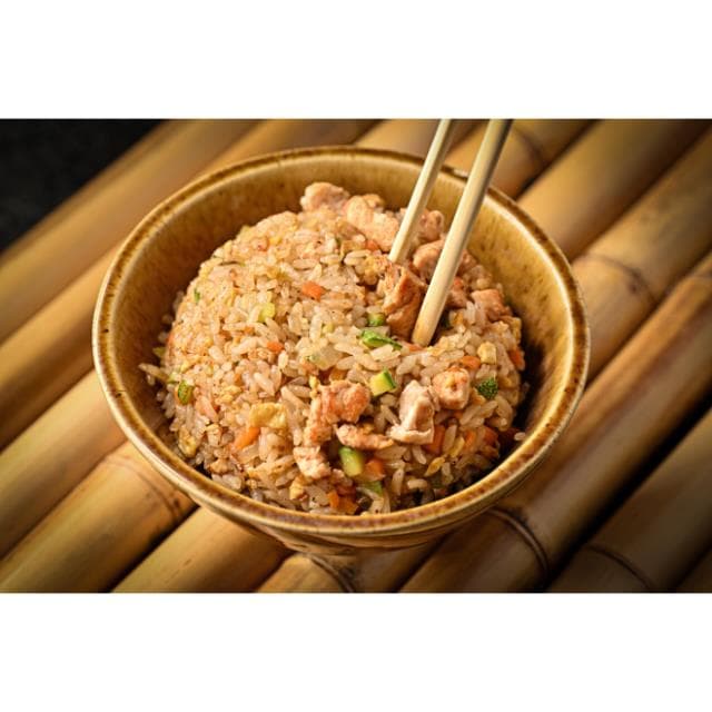 YAKIMESHI POLLO