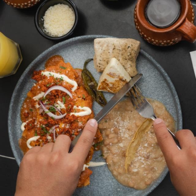 CHILAQUILES PEDORROS