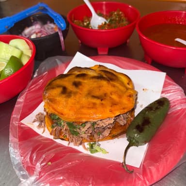 Quesadilla de Birria
