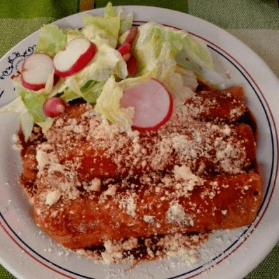 Enchiladas Dulces con Picadillo